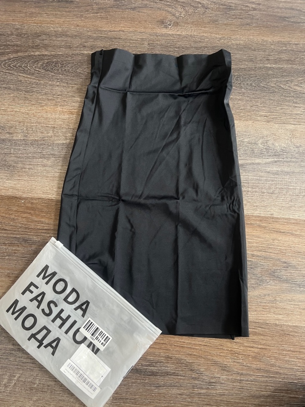 (12) NWT skirt shapewear slip